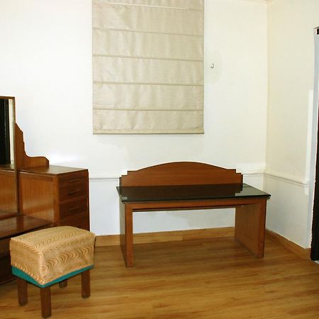 Alasia Hotel Kasauli Bagian luar foto