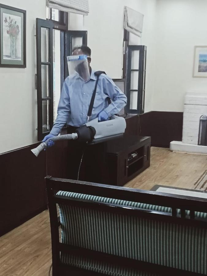 Alasia Hotel Kasauli Bagian luar foto