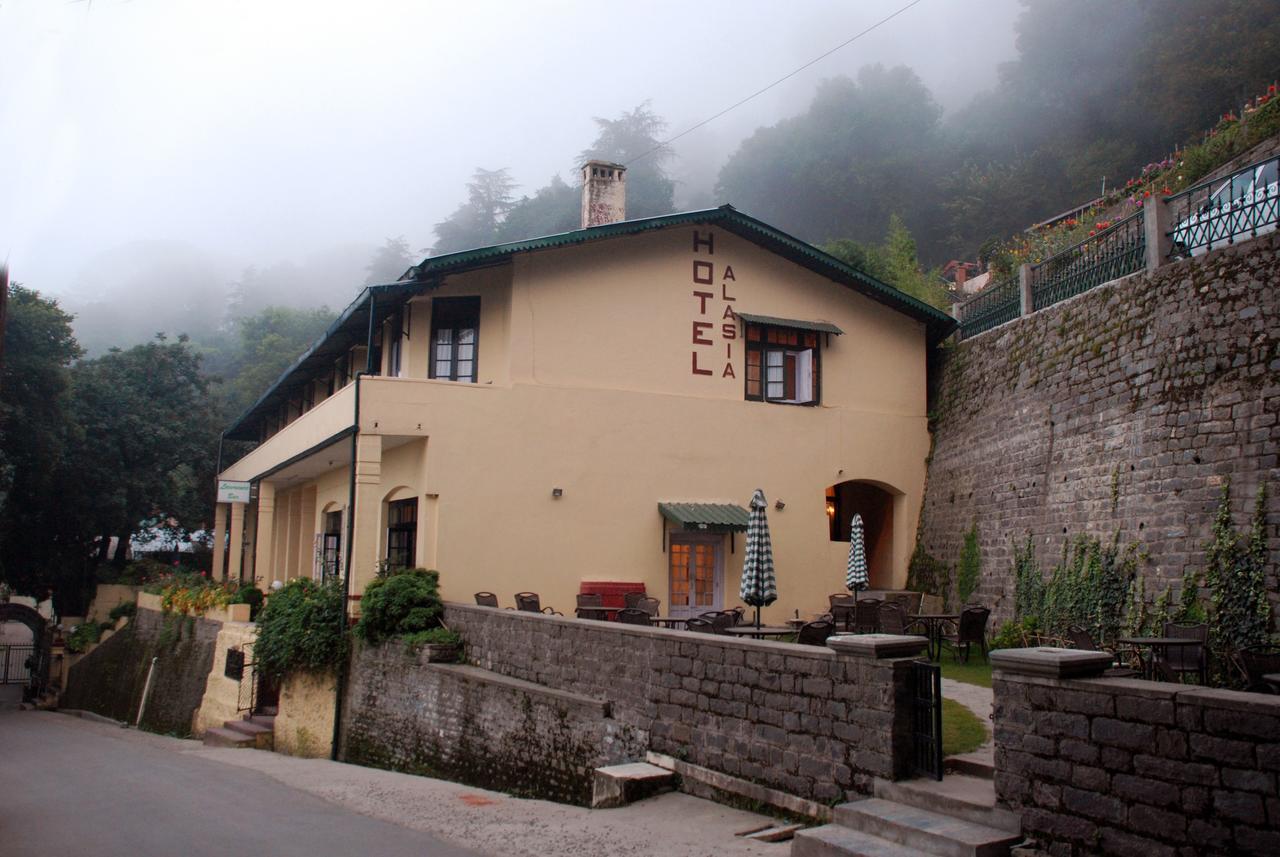 Alasia Hotel Kasauli Bagian luar foto