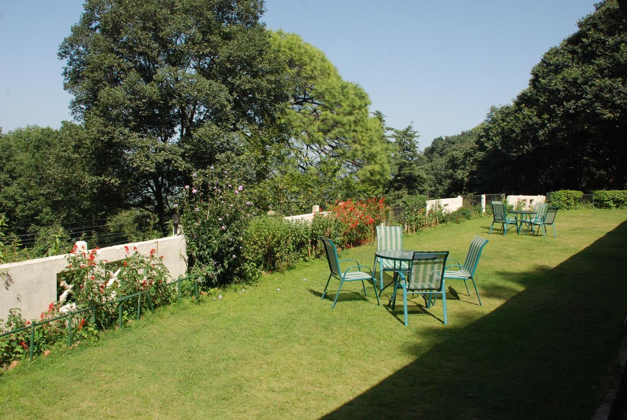 Alasia Hotel Kasauli Bagian luar foto